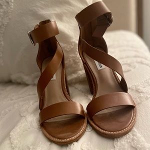 Steve Madden leather strap wedge